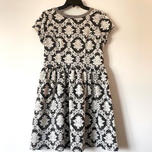 Xhilaration Black and White Damask A-Line Dress, Size Large
